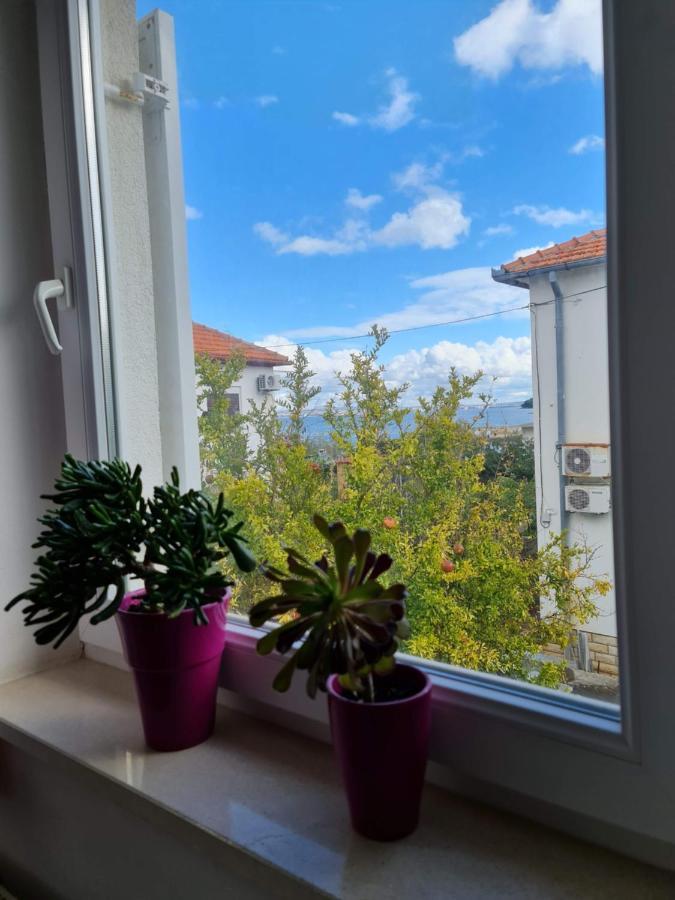 Apartmani Lenka Ugljan Exterior foto