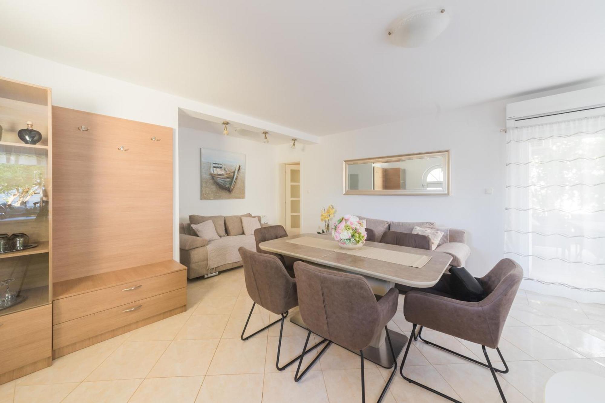 Apartmani Lenka Ugljan Zimmer foto